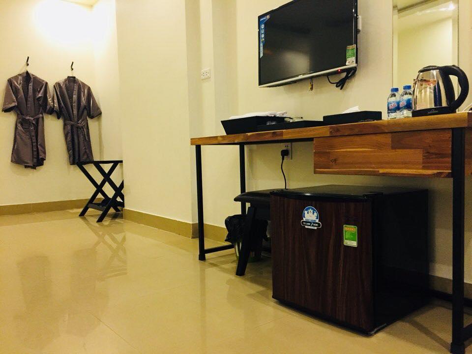 Hotel Pure Hai Phong Bagian luar foto