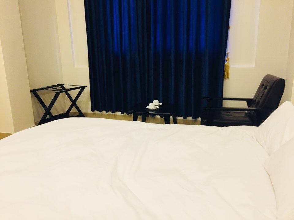 Hotel Pure Hai Phong Bagian luar foto
